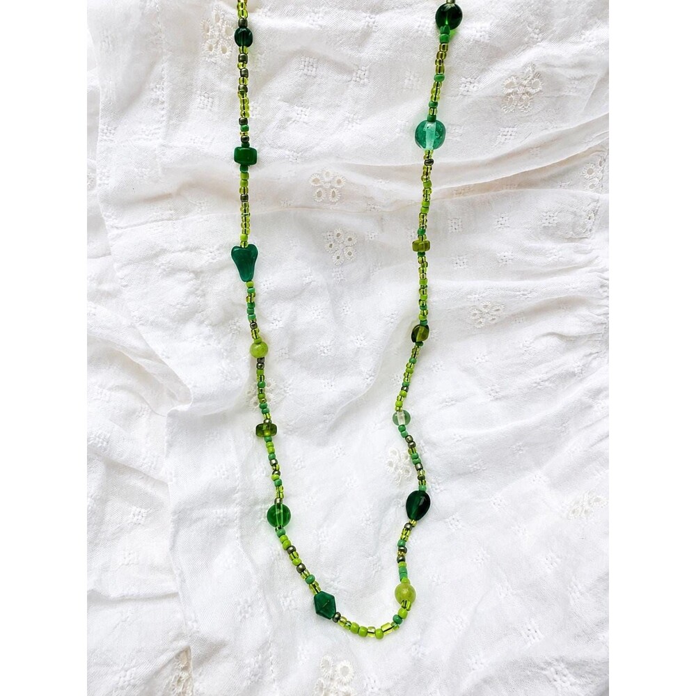 Moss & Ivy Bead Box Necklace